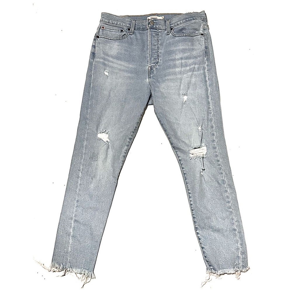 Levi’s Light Wash Wedgie Skinny Jeans